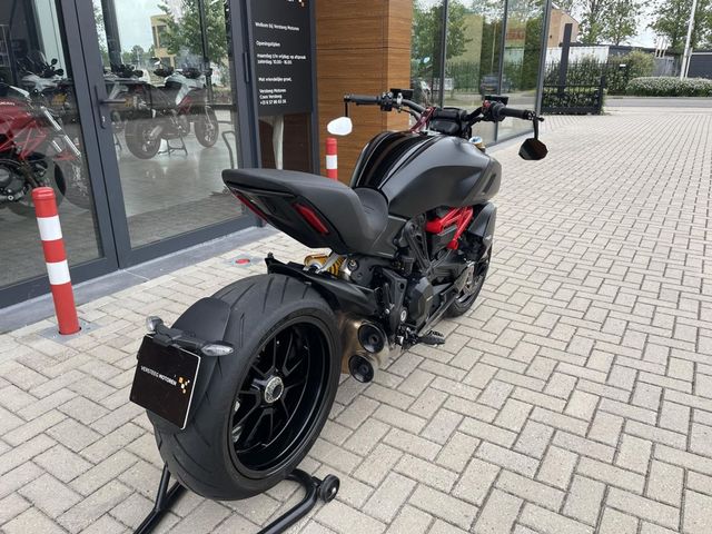 ducati - diavel-1260-s