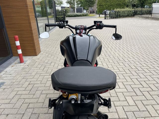 ducati - diavel-1260-s