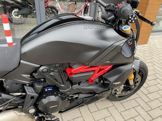 ducati - diavel-1260-s