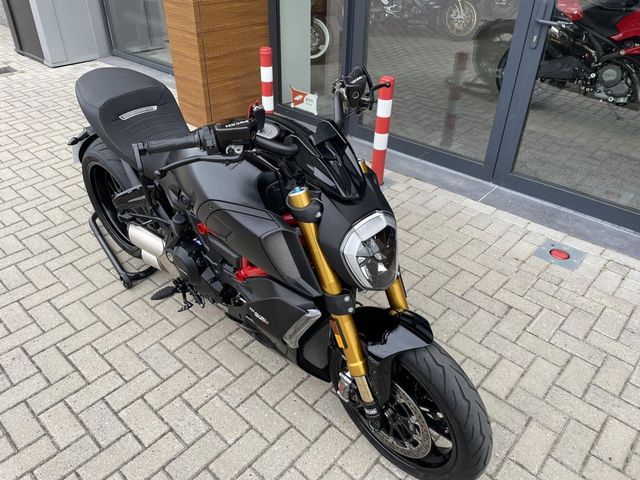 ducati - diavel-1260-s