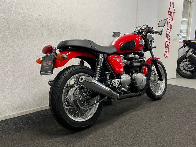 triumph - thruxton-900