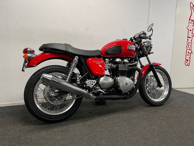 triumph - thruxton-900