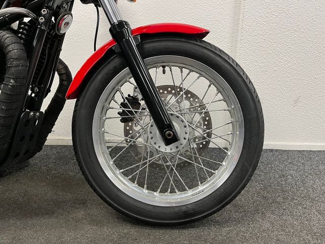 triumph - thruxton-900