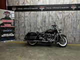 HARLEY-DAVIDSON ROAD KING FLHR