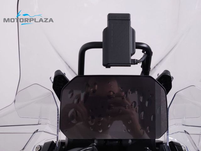 bmw - r-1300-gs-adventure