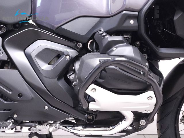 bmw - r-1300-gs-adventure