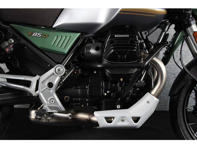 moto-guzzi - v-85-tt