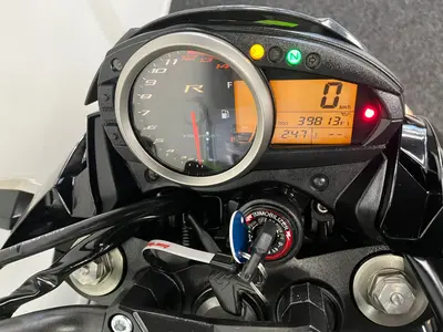 KAWASAKI Z 750 R ABS – foto 2