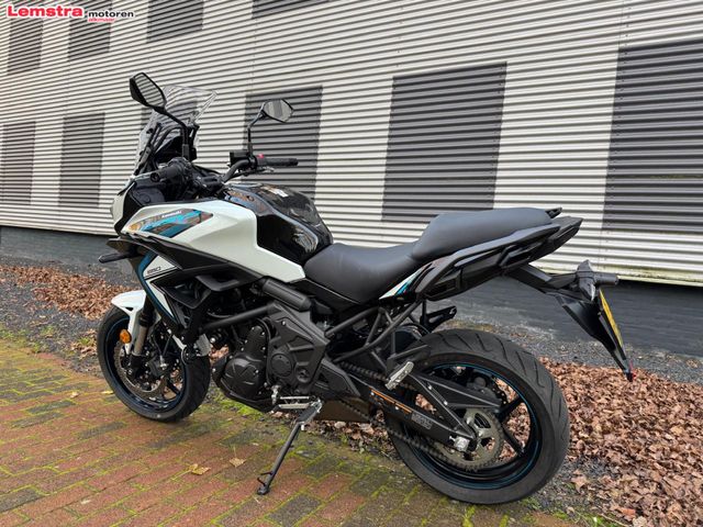 kawasaki - versys-650-abs