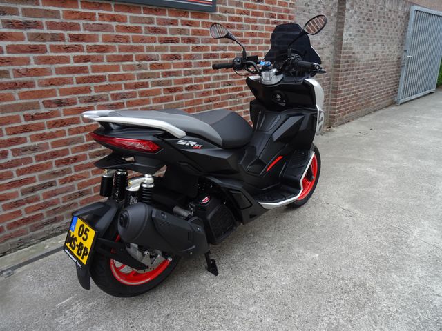 aprilia - sr-gt-200