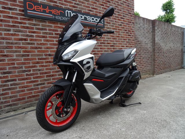 aprilia - sr-gt-200