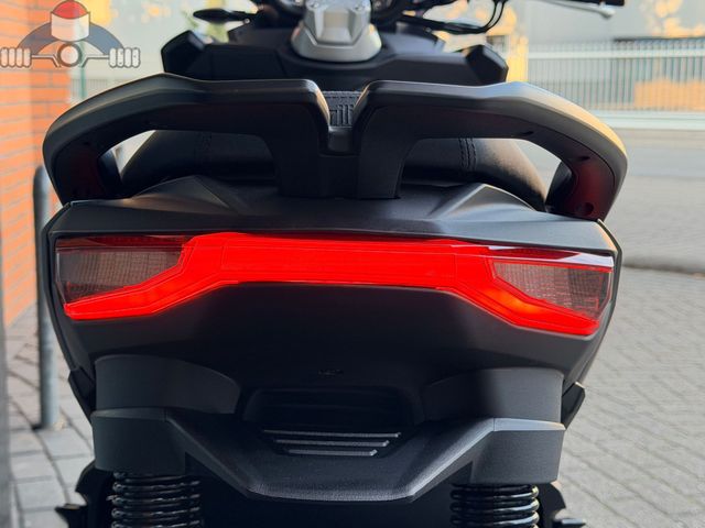 aprilia - sr-gt-200