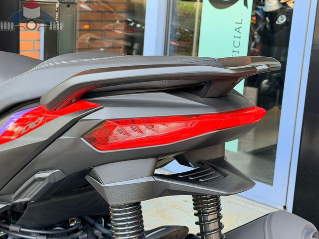 aprilia - sr-gt-200