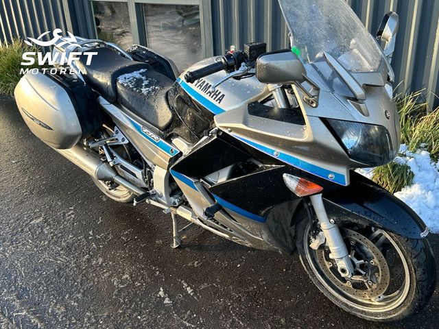 yamaha - fjr-1300
