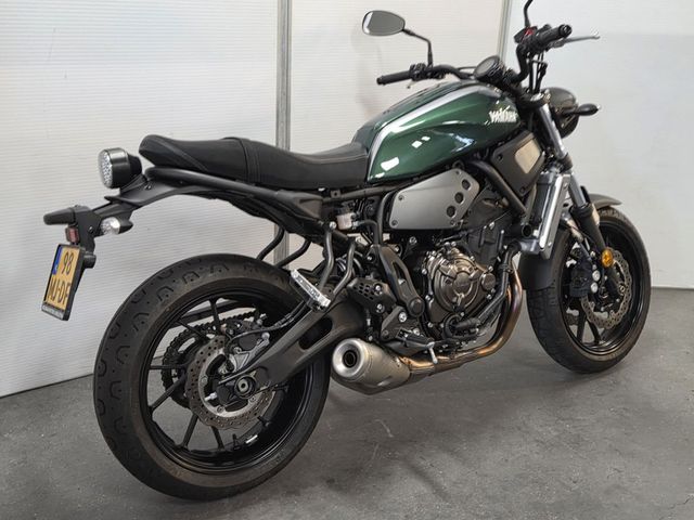yamaha - xsr-700-abs