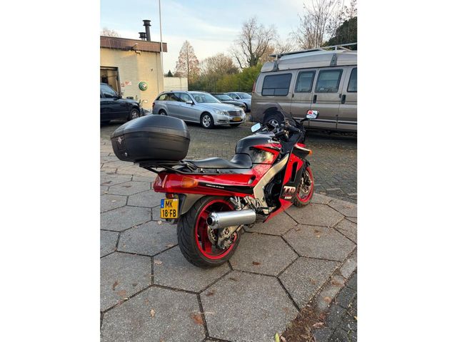 kawasaki - zzr-1100