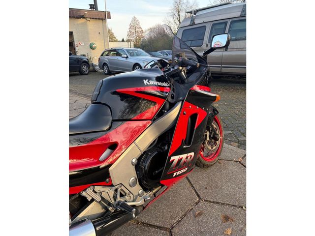 kawasaki - zzr-1100