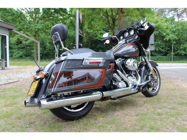 harley-davidson - street-glide-flhx