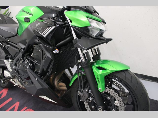 kawasaki - z650-abs