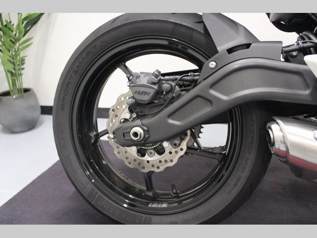 kawasaki - z650-abs