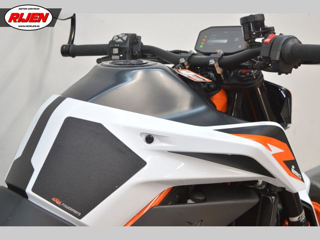 ktm - 890-duke-r