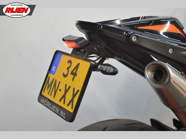 ktm - 890-duke-r