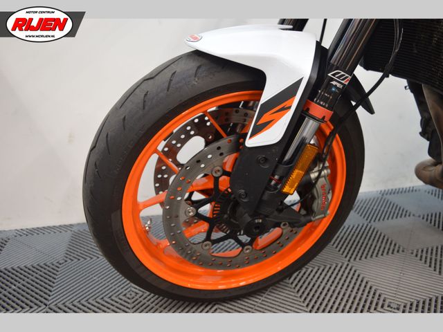 ktm - 890-duke-r