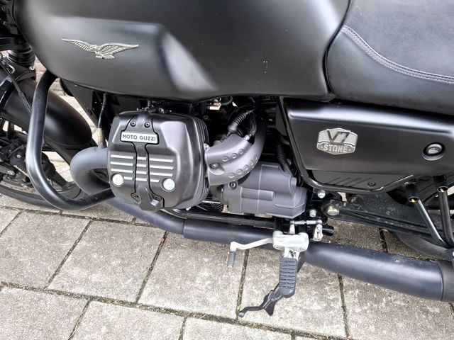 moto-guzzi - v-7-stone-850