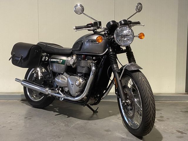 triumph - bonneville-t-120-goldline
