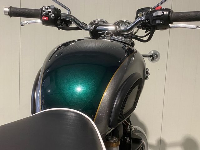 triumph - bonneville-t-120-goldline