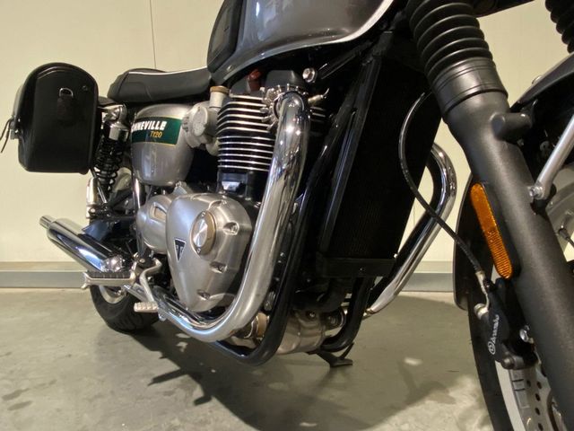triumph - bonneville-t-120-goldline
