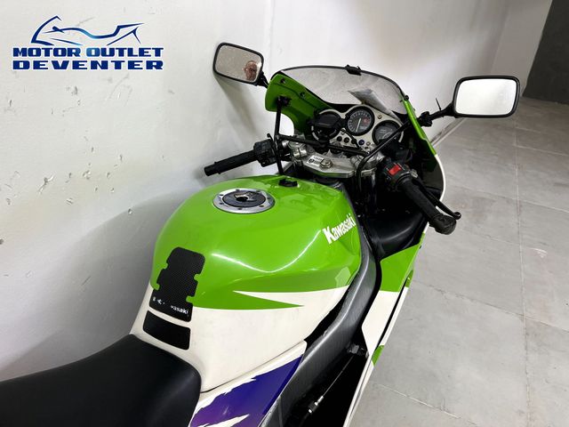kawasaki - ninja-zx-6r