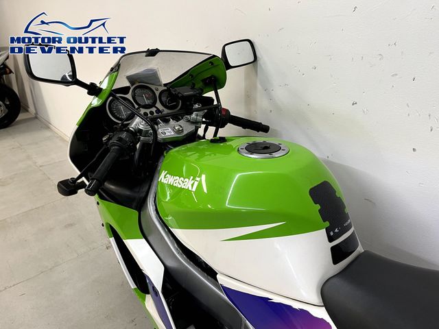 kawasaki - ninja-zx-6r