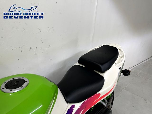 kawasaki - ninja-zx-6r