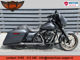 HARLEY-DAVIDSON STREET GLIDE