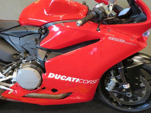 ducati - 959-panigale