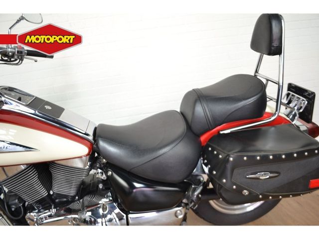 suzuki - intruder-c-1500
