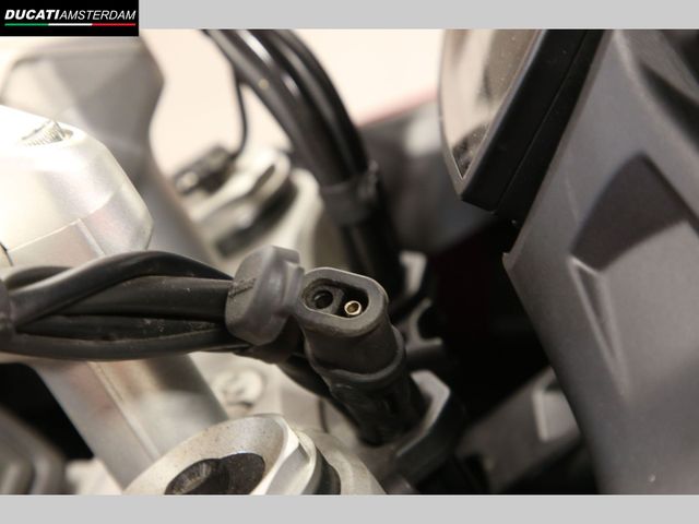 ducati - multistrada-v2-s