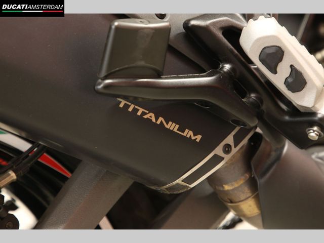 ducati - multistrada-v2-s