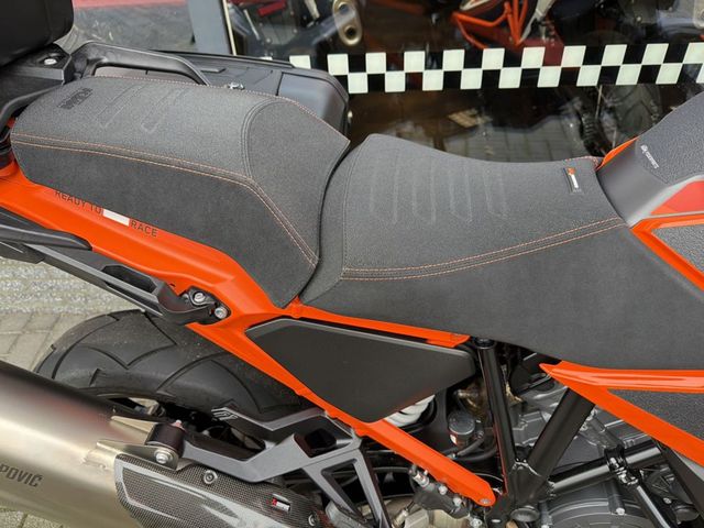 ktm - 1290-super-adventure-s