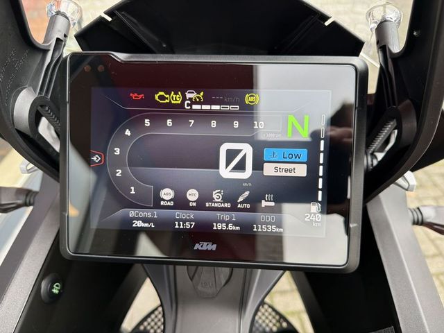 ktm - 1290-super-adventure-s