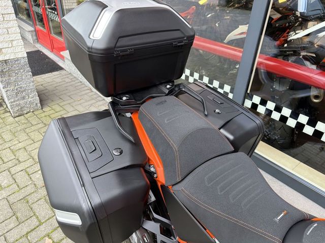ktm - 1290-super-adventure-s