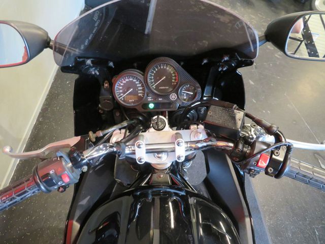 yamaha - fzs-600-fazer