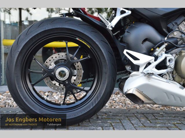 ducati - streetfighter-v4s
