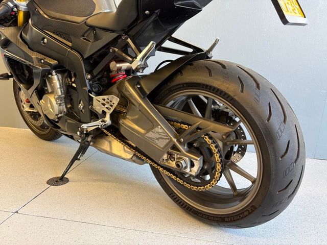 bmw - s-1000-rr-carbon-edition