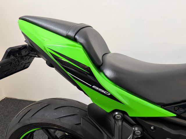 kawasaki - ninja-650