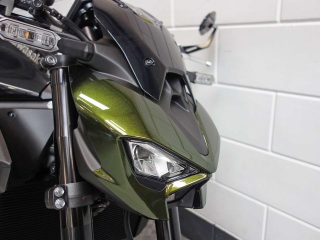 kawasaki - z900