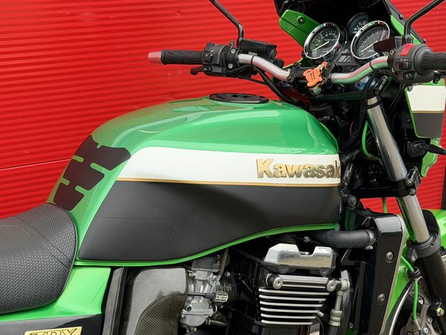 kawasaki - zrx-1100