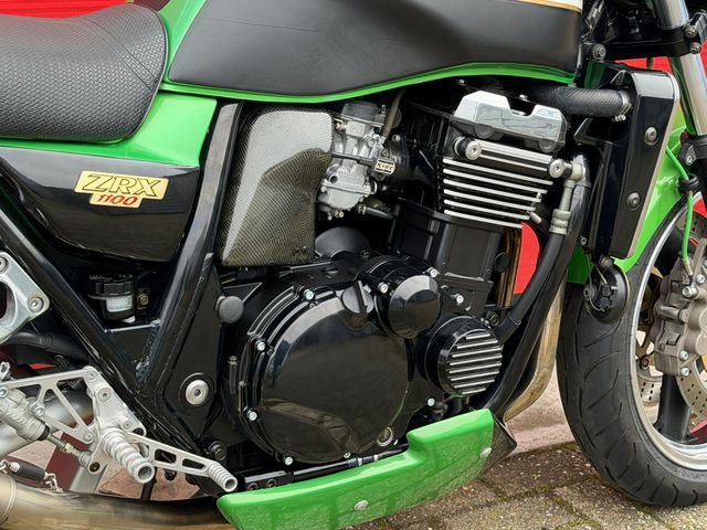 kawasaki - zrx-1100