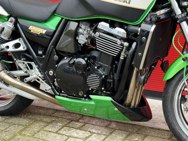 kawasaki - zrx-1100